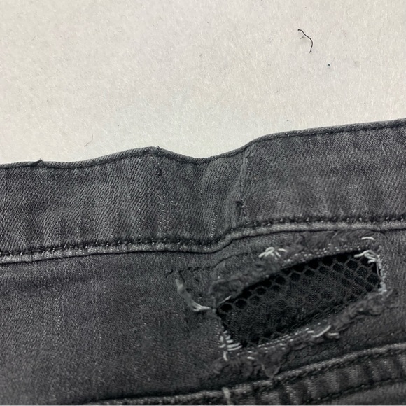 Free People Fishnet Patch Skinny Jean Button Fly Washed Out Black size 30 - Picture 10 of 16